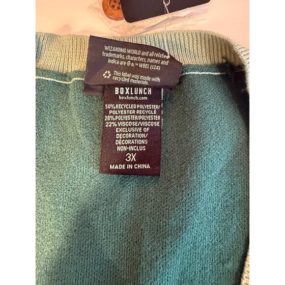 Harry Potter Dobby Is Free Cardigan 3X Green Embroidered BoxLunch NWT - Picture 5 of 10